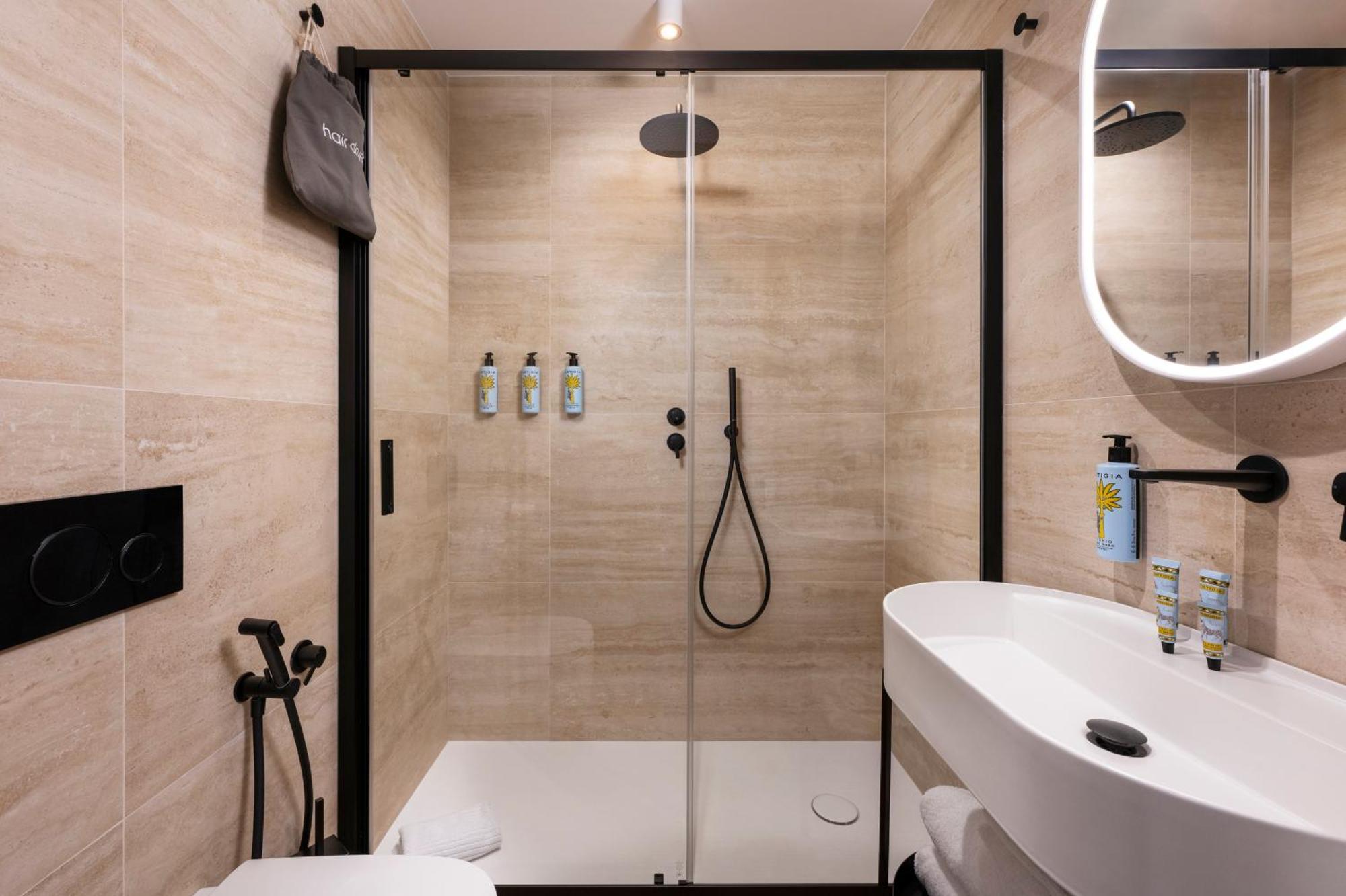 Boutique Hotel Piedra Rome City Centre Buitenkant foto