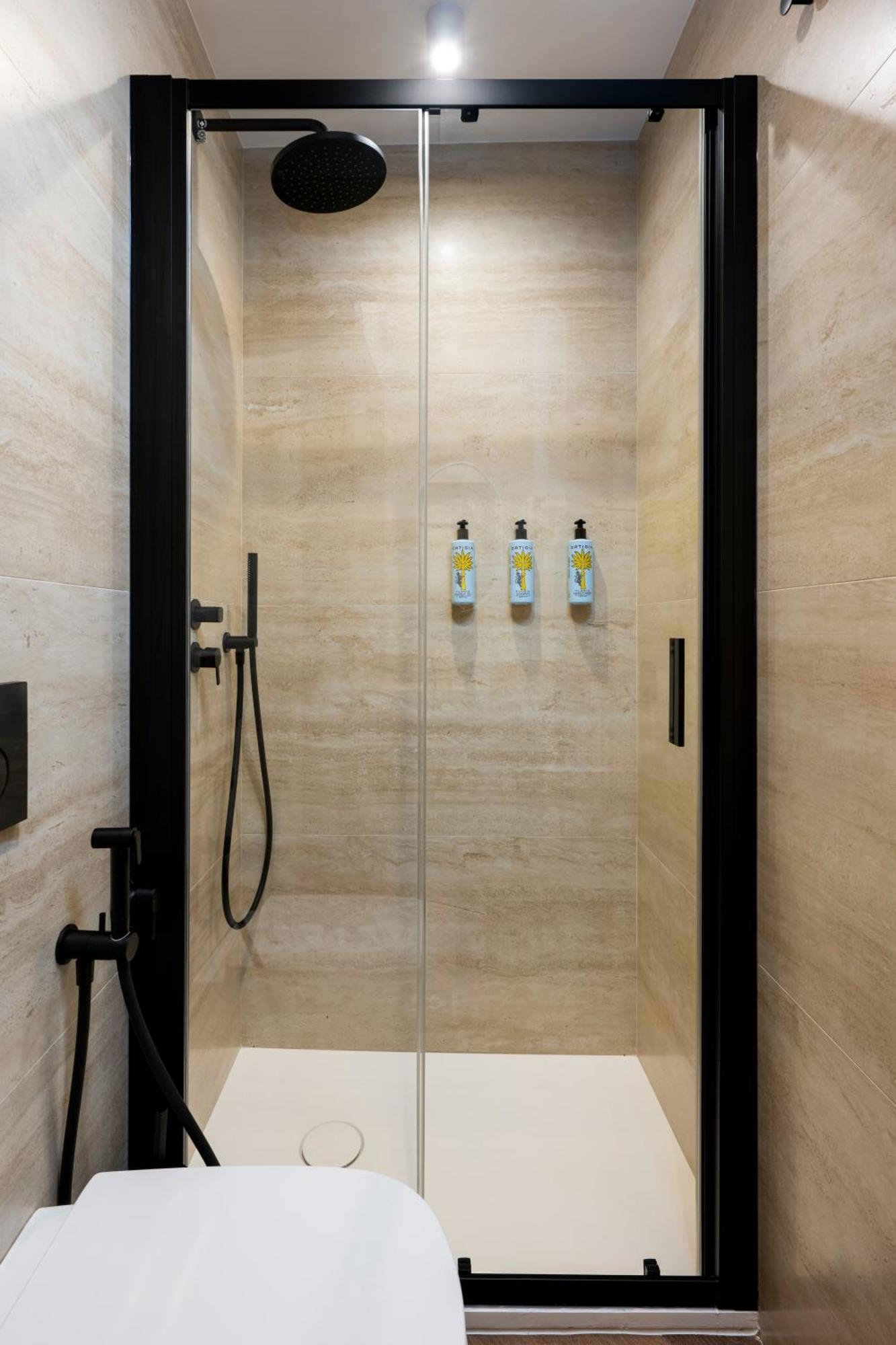 Boutique Hotel Piedra Rome City Centre Buitenkant foto